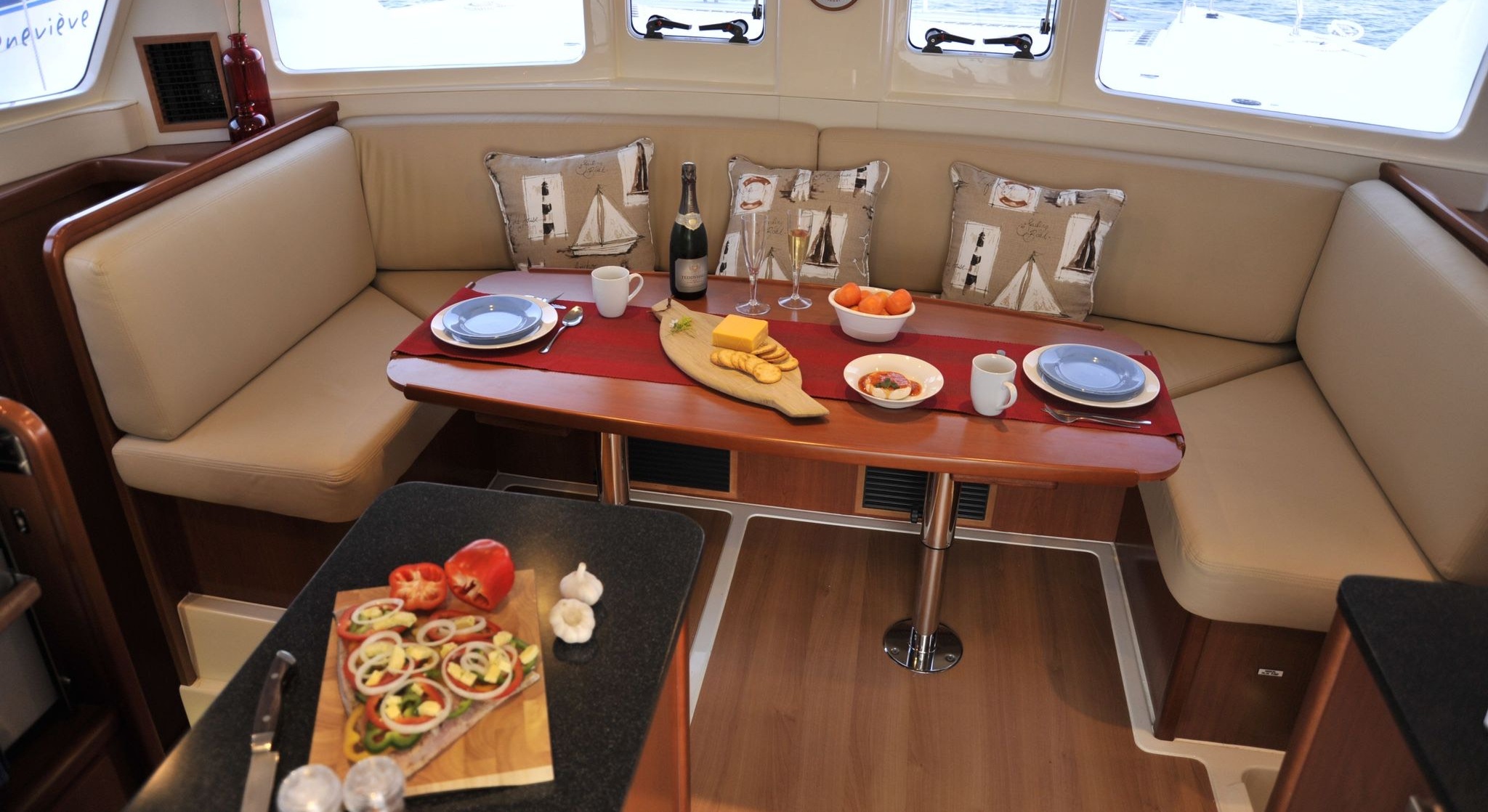 Leopard-39SC-Interior (1)
